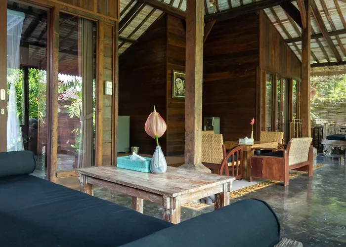 Tano Villa